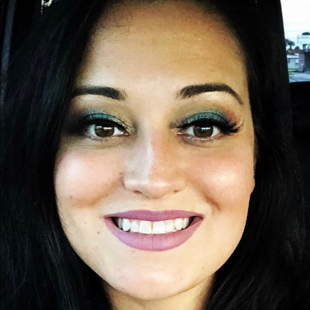 Meet your Posher, Nicky